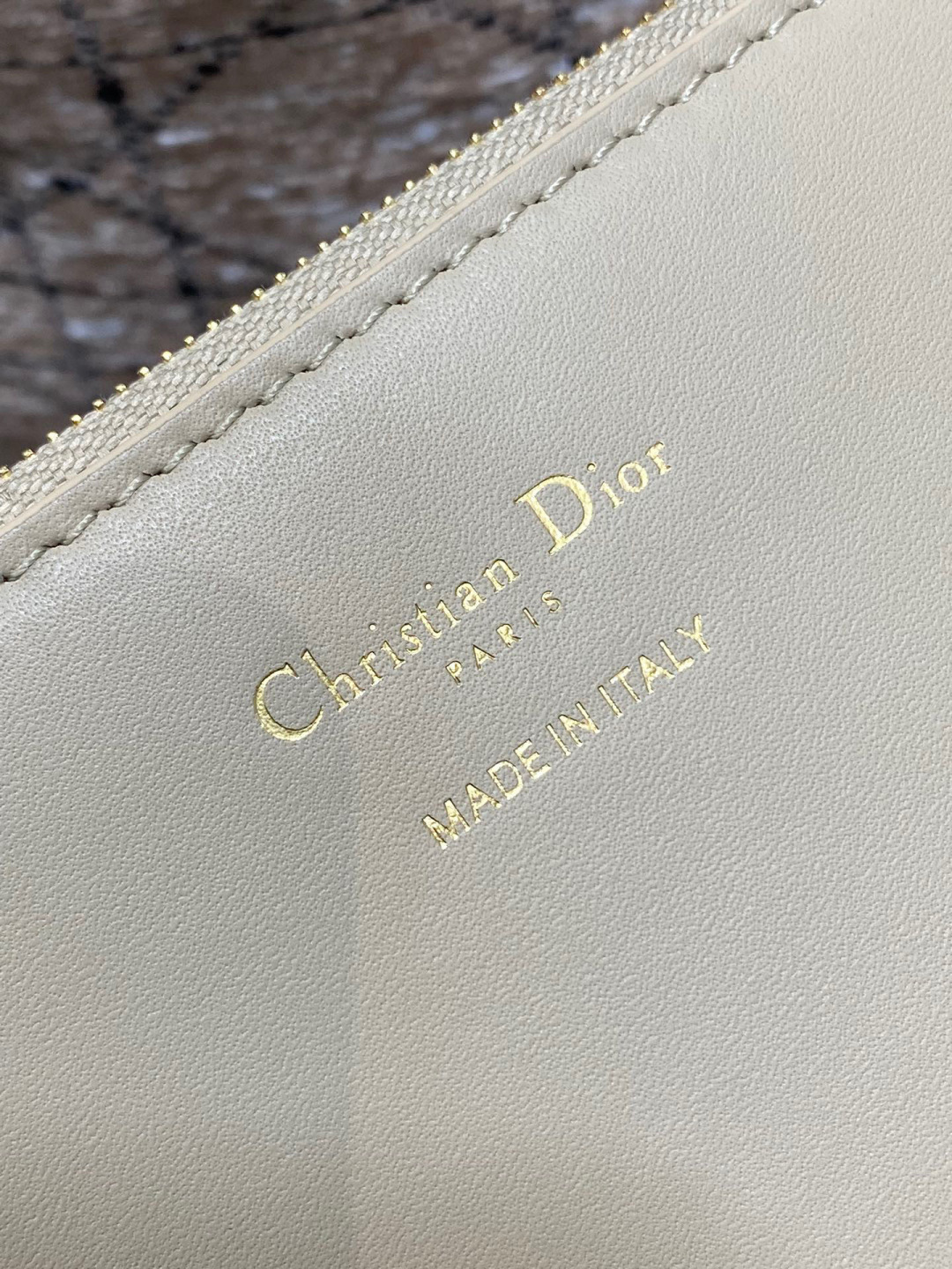 Dior 小号Toujours粗花呢系列 富家千金风 同样的单品不同的风格 独特的材质