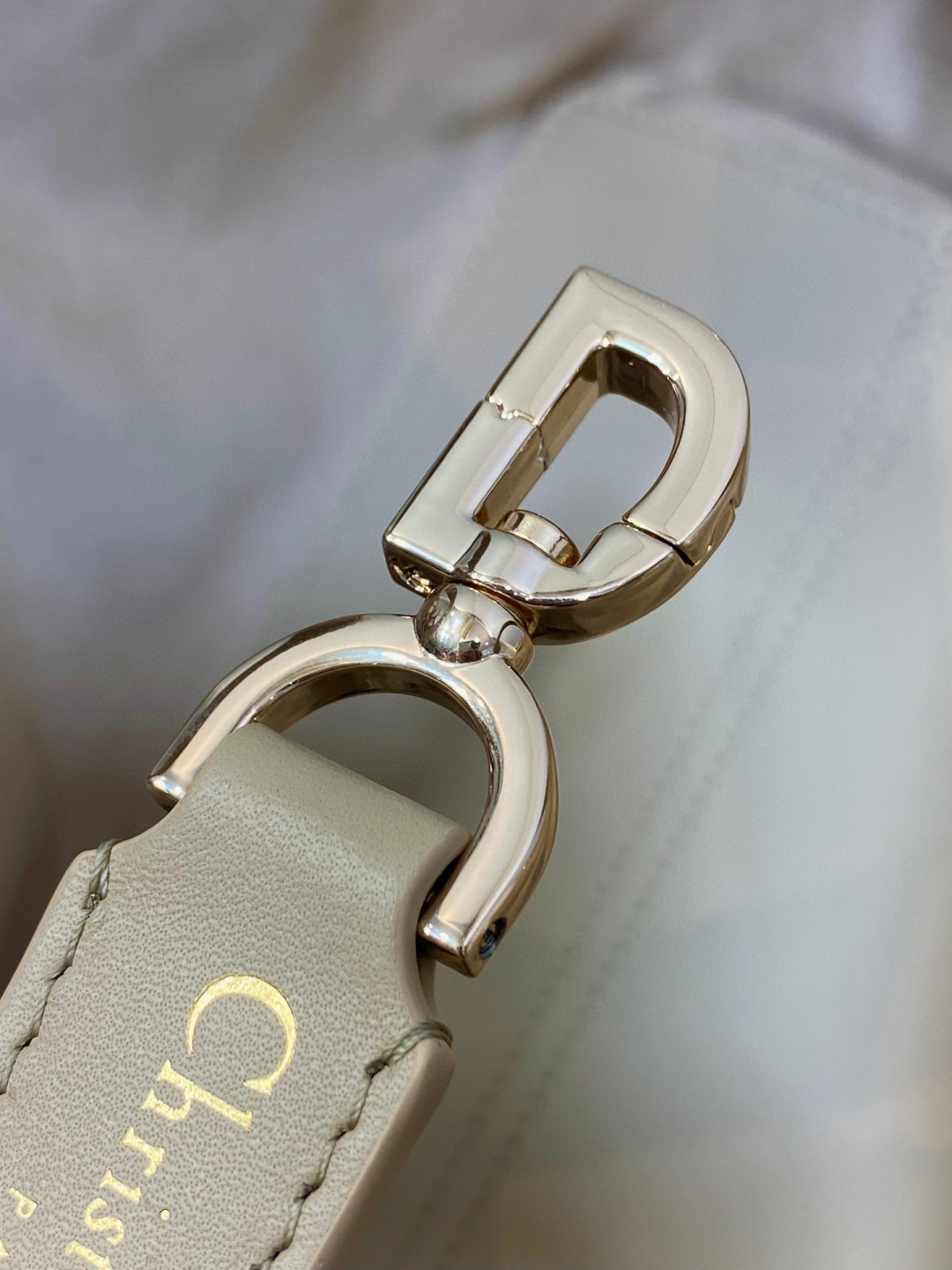 Dior 小号Toujours粗花呢系列 富家千金风 同样的单品不同的风格 独特的材质
