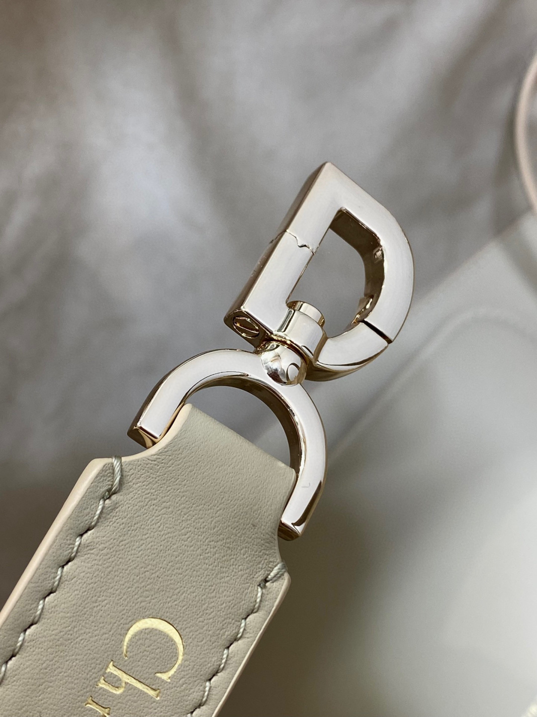 Dior 中号Toujours粗花呢系列 富家千金风 同样的单品不同的风格 独特的材质