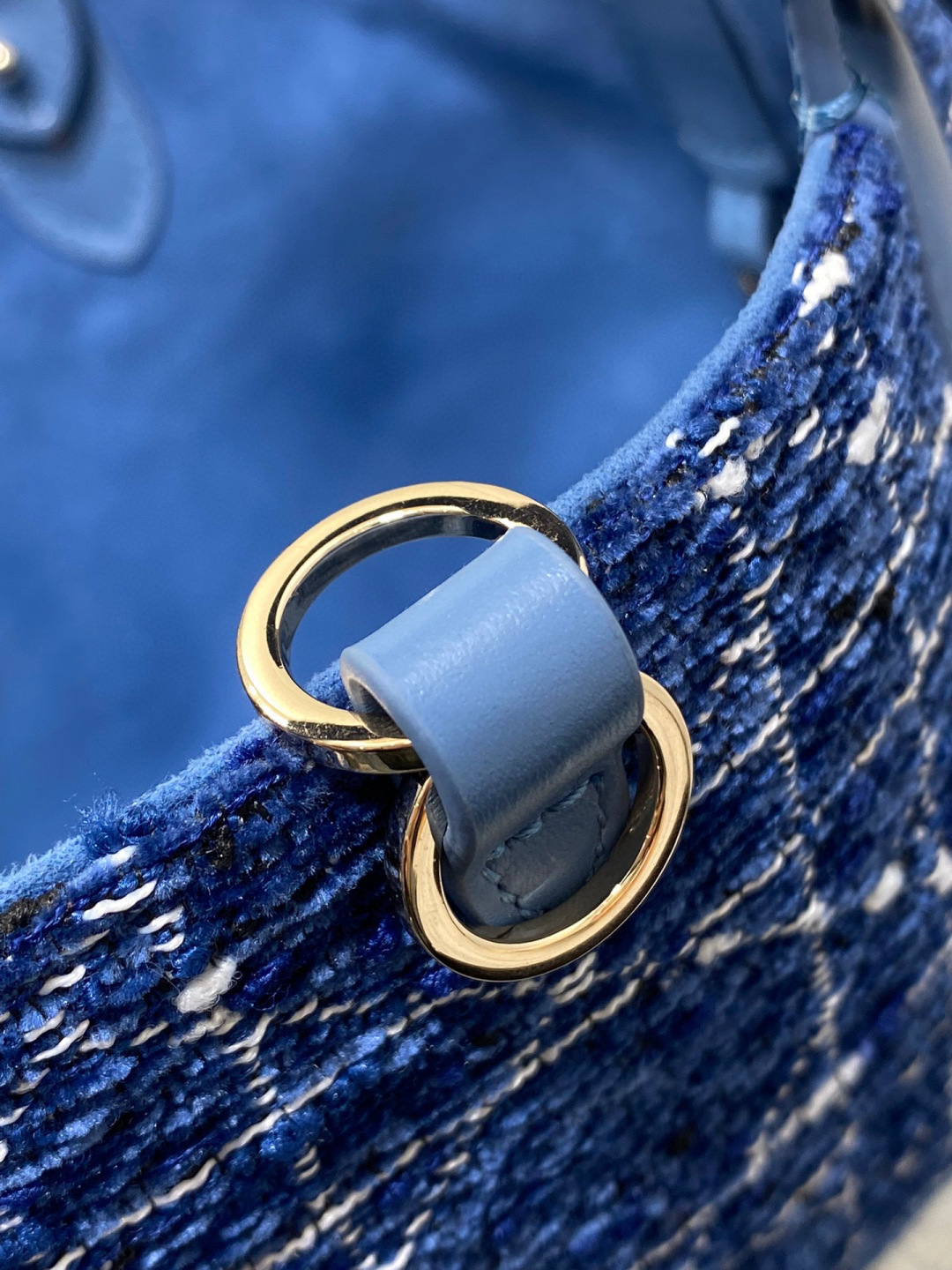 Dior 小号Toujours粗花呢系列 富家千金风 同样的单品不同的风格 独特的材质