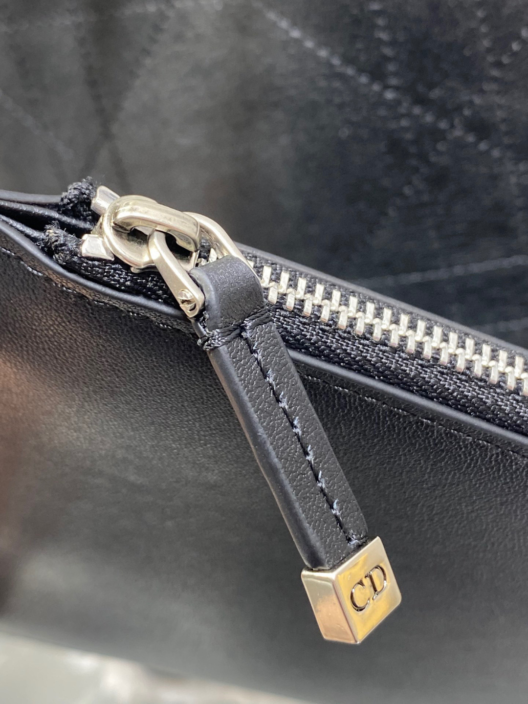 Dior 大号Toujours系列羊毛款