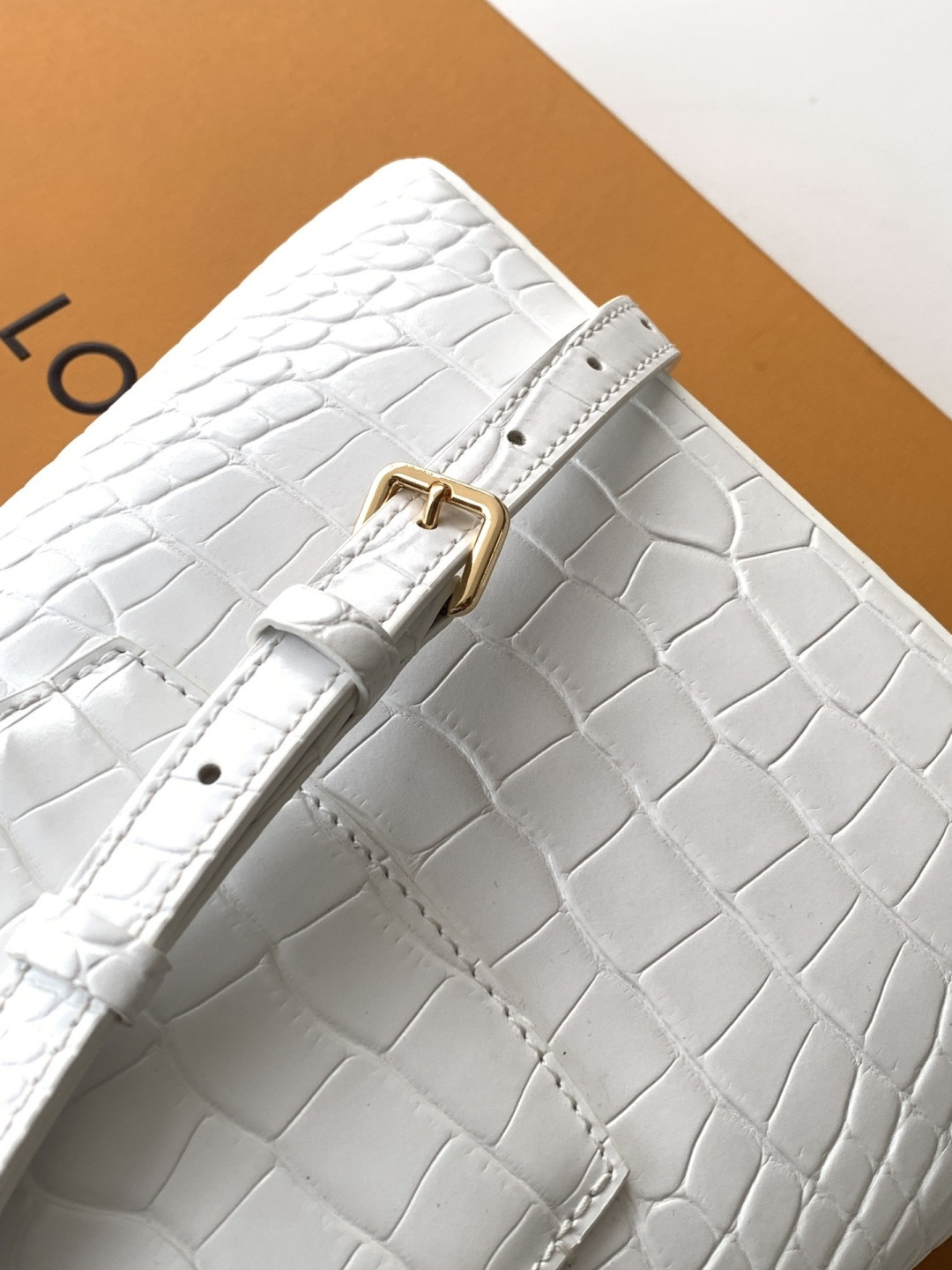 Lacoste 独家定制 精品级别 全钢五金M86153进口白色亮光鳄鱼纹金扣动态163c01 动态变码