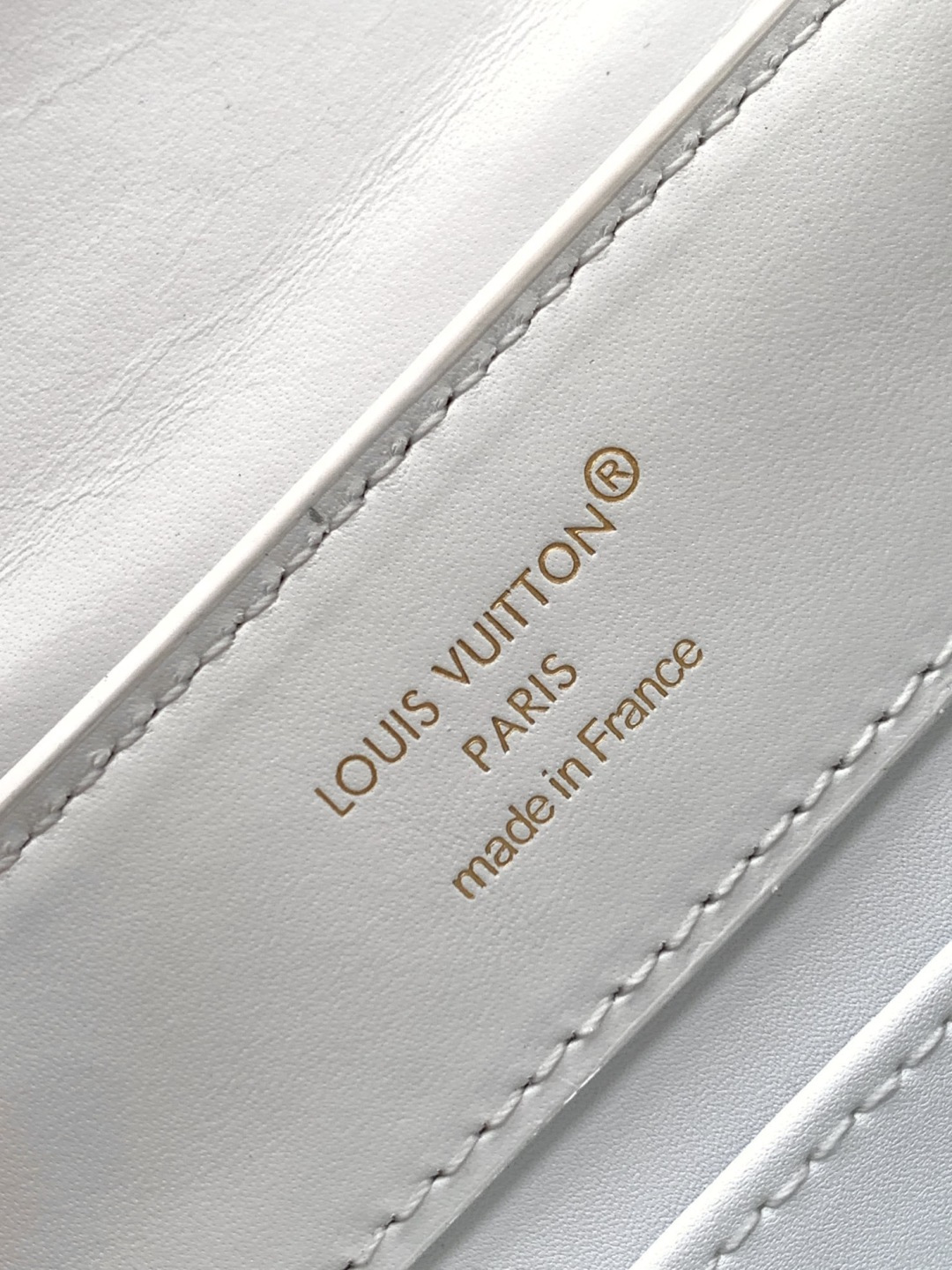 Lacoste 独家定制 精品级别 全钢五金M86153进口白色亮光鳄鱼纹金扣动态163c01 动态变码