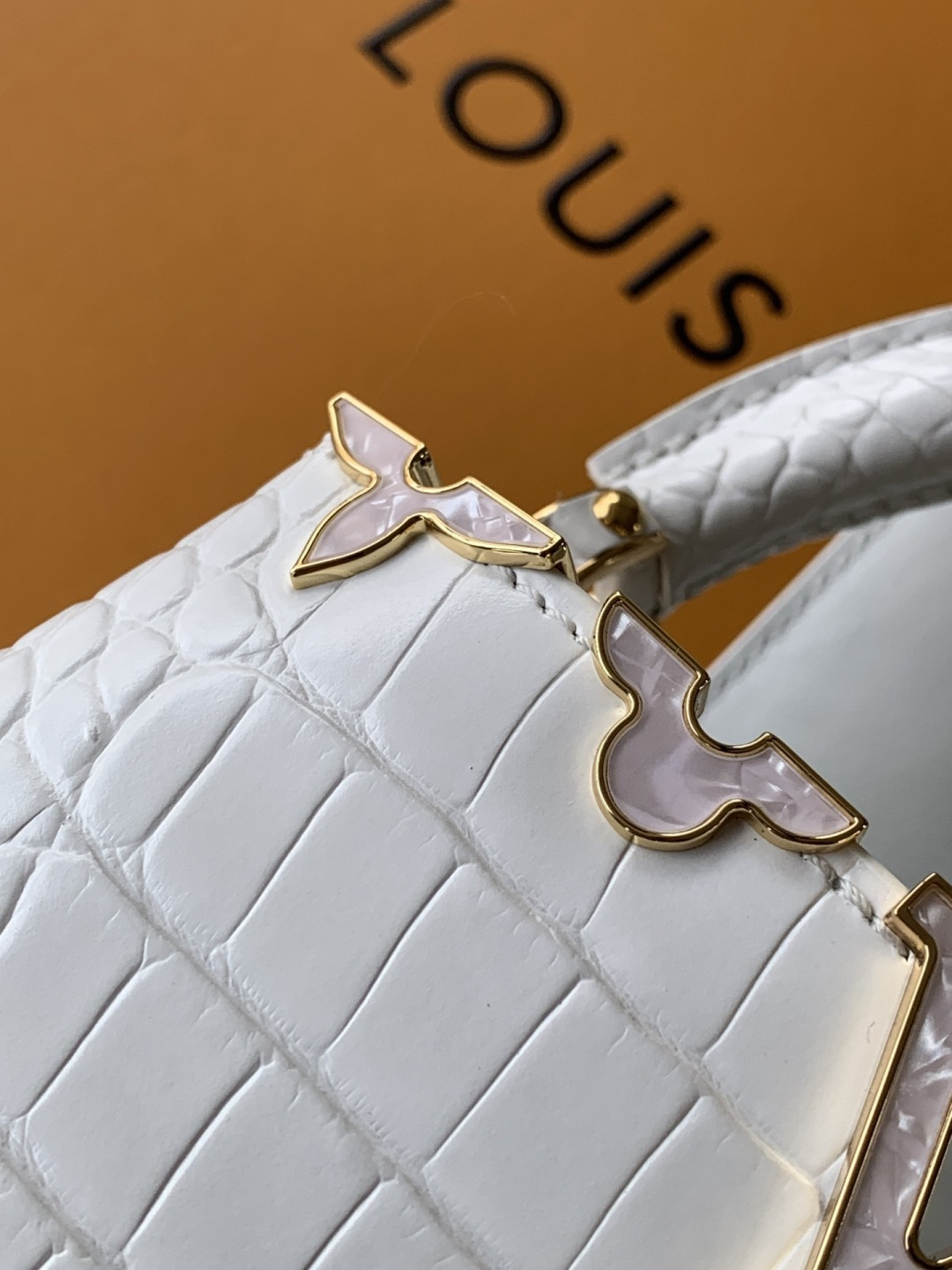 Lacoste 独家定制 精品级别 全钢五金M86153进口白色亮光鳄鱼纹金扣动态163c01 动态变码