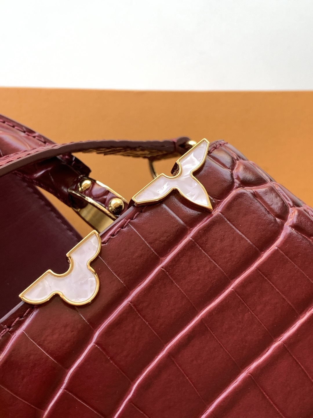 Lacoste 全钢五金 独家定制 精品级别 进口酒红亮光鳄鱼纹金扣M86154动态163c动态变码
