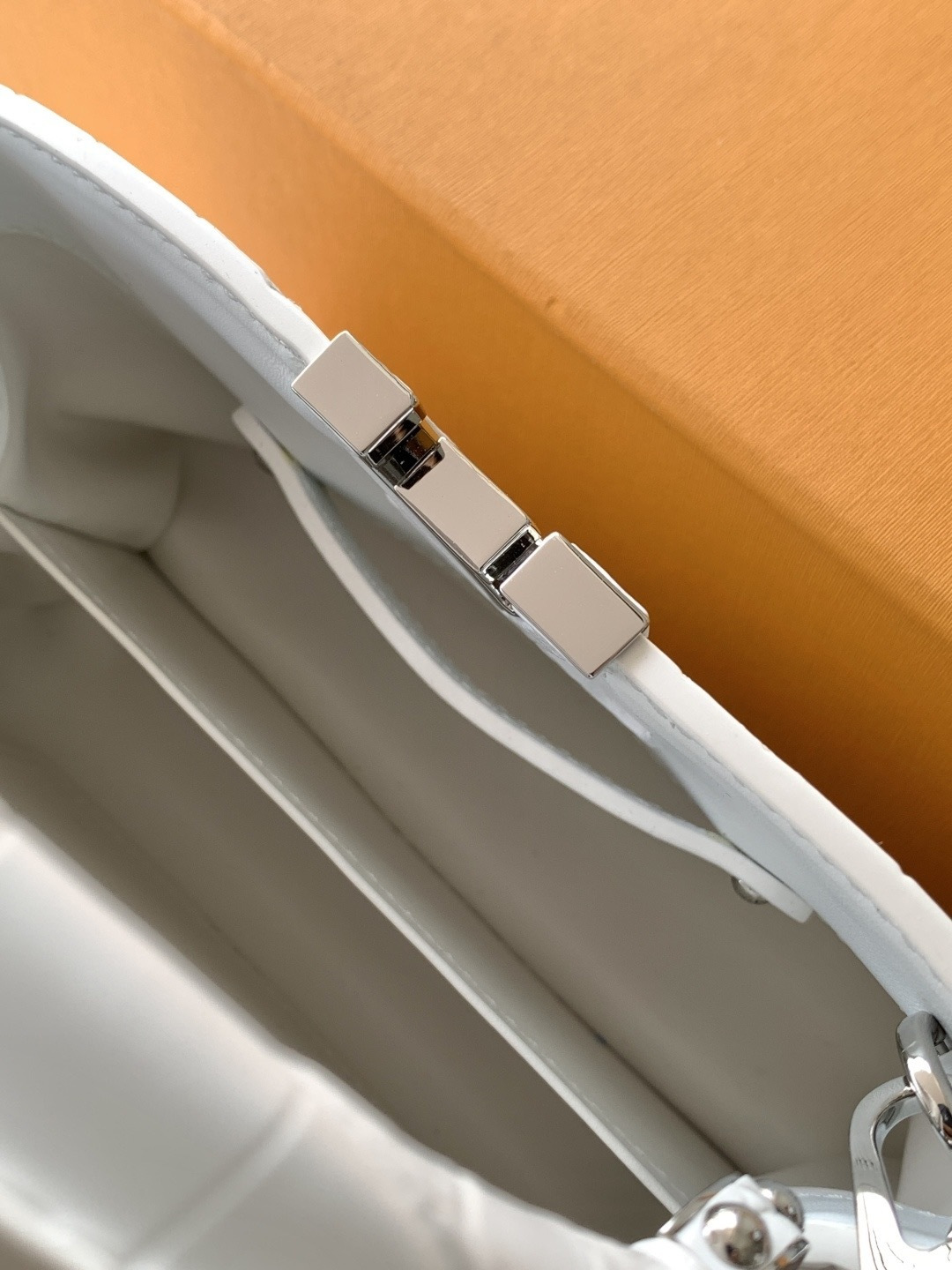 Lacoste 全钢五金独家定制 精品级别M93429进口白色亮光鳄鱼纹银扣