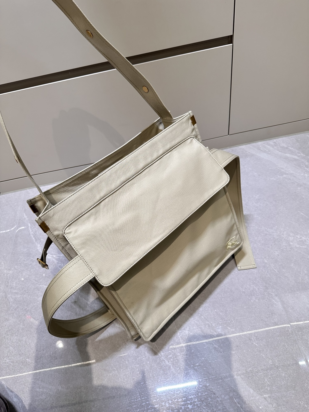 25 new products debut Burberry's latest windbreaker tote bag in the matching counter, unisex style [Rose] [Rose] [Rose]
