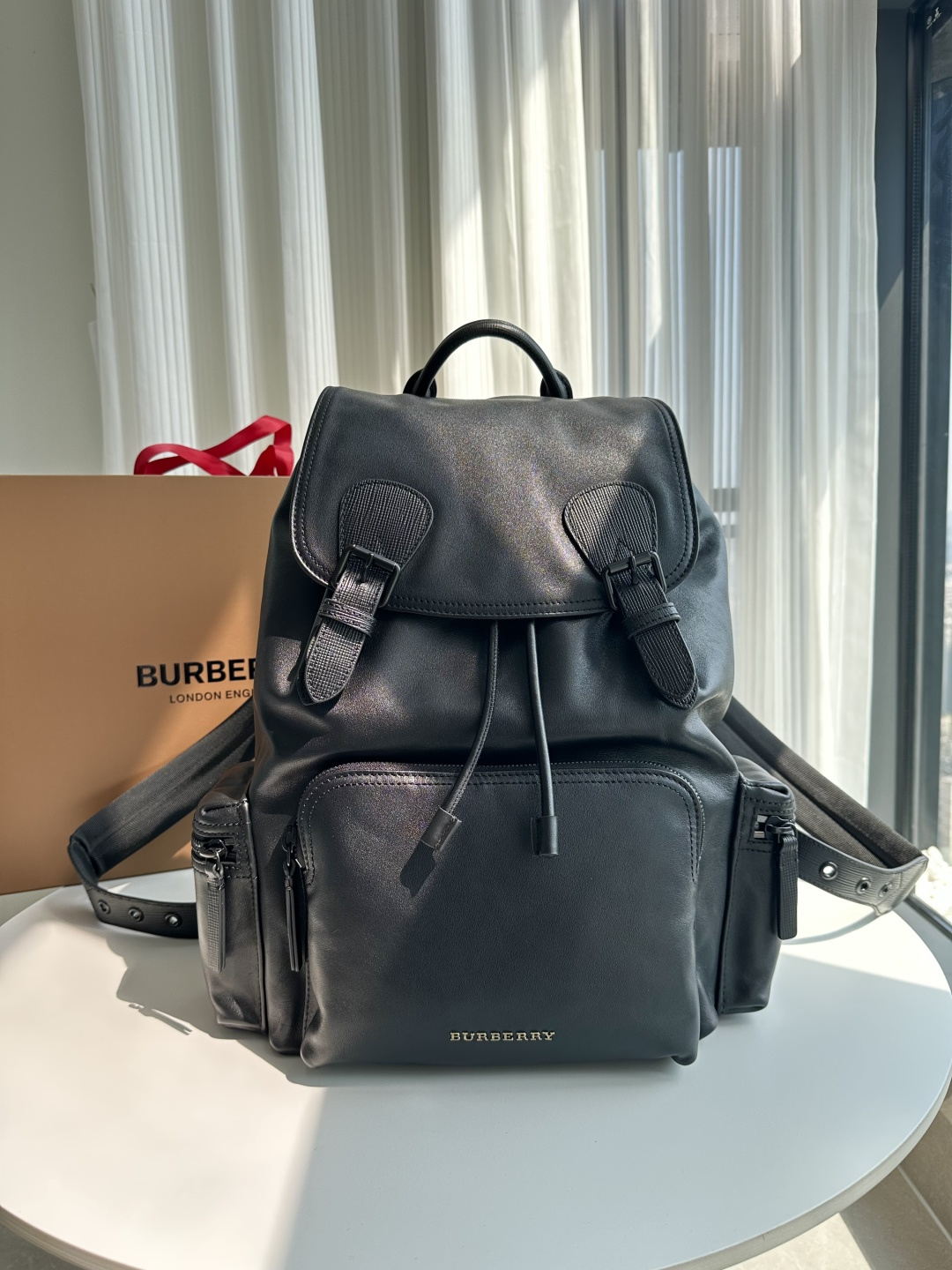 Especial 🅿️930 Mochila de la casa B, original puro, ⚡️ cuero de ternera importado con herrajes de acero negro, discret…