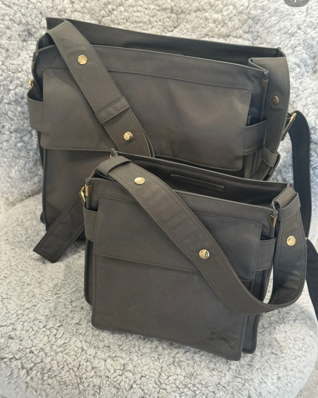 Burberry Paired with the new small size Trench Tote bag
