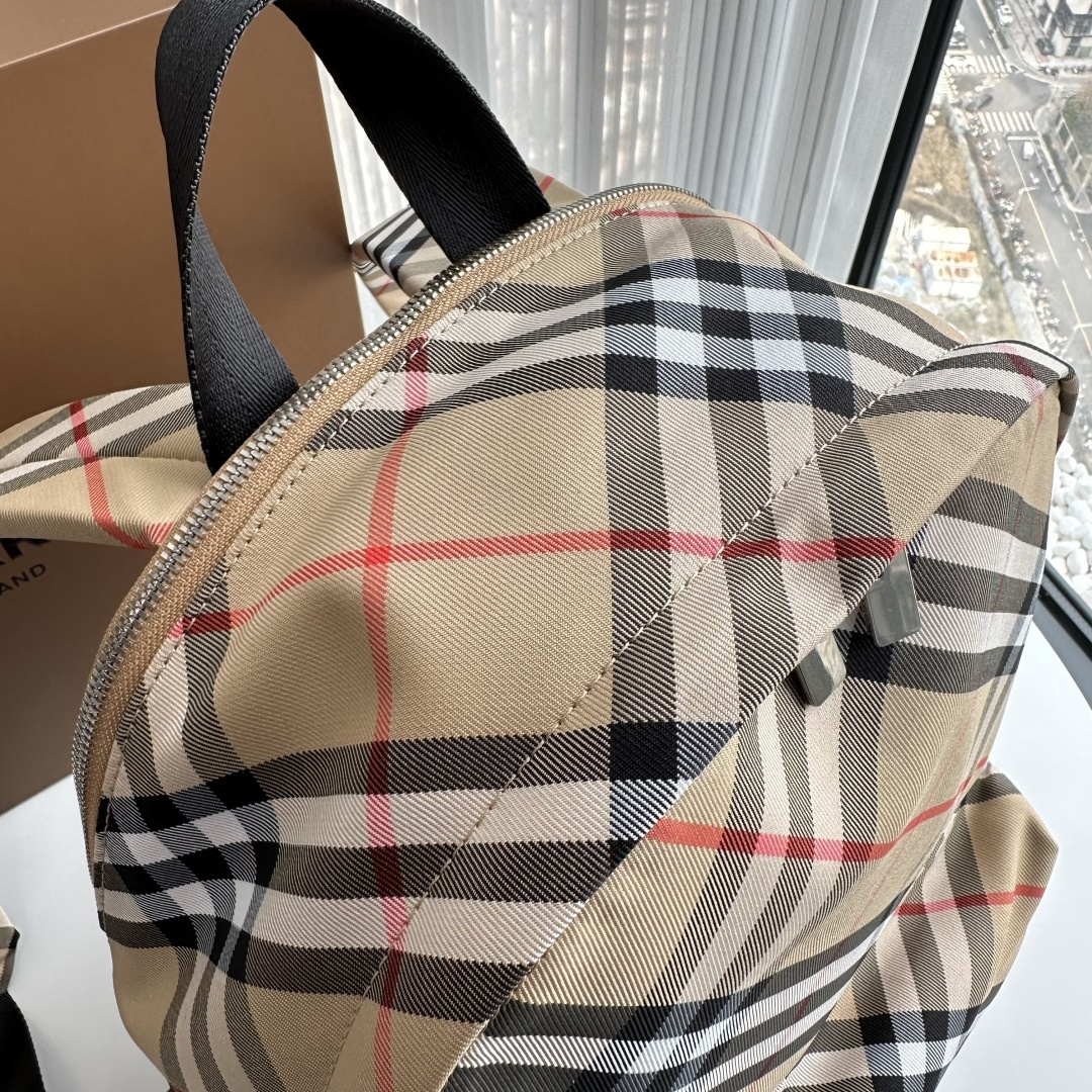 Burberry Interior details
