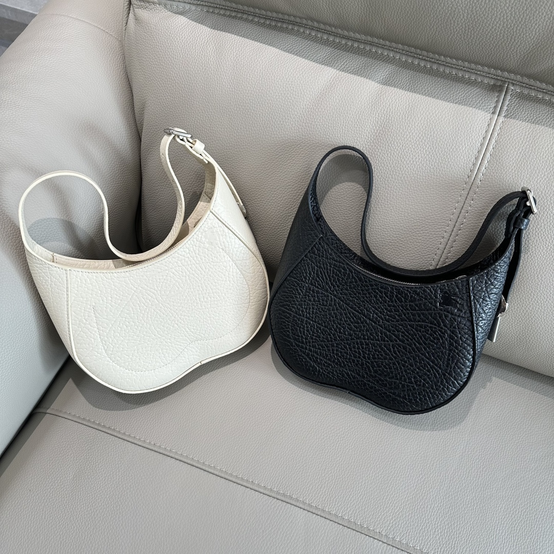 버버리 가방 Burberry 40023