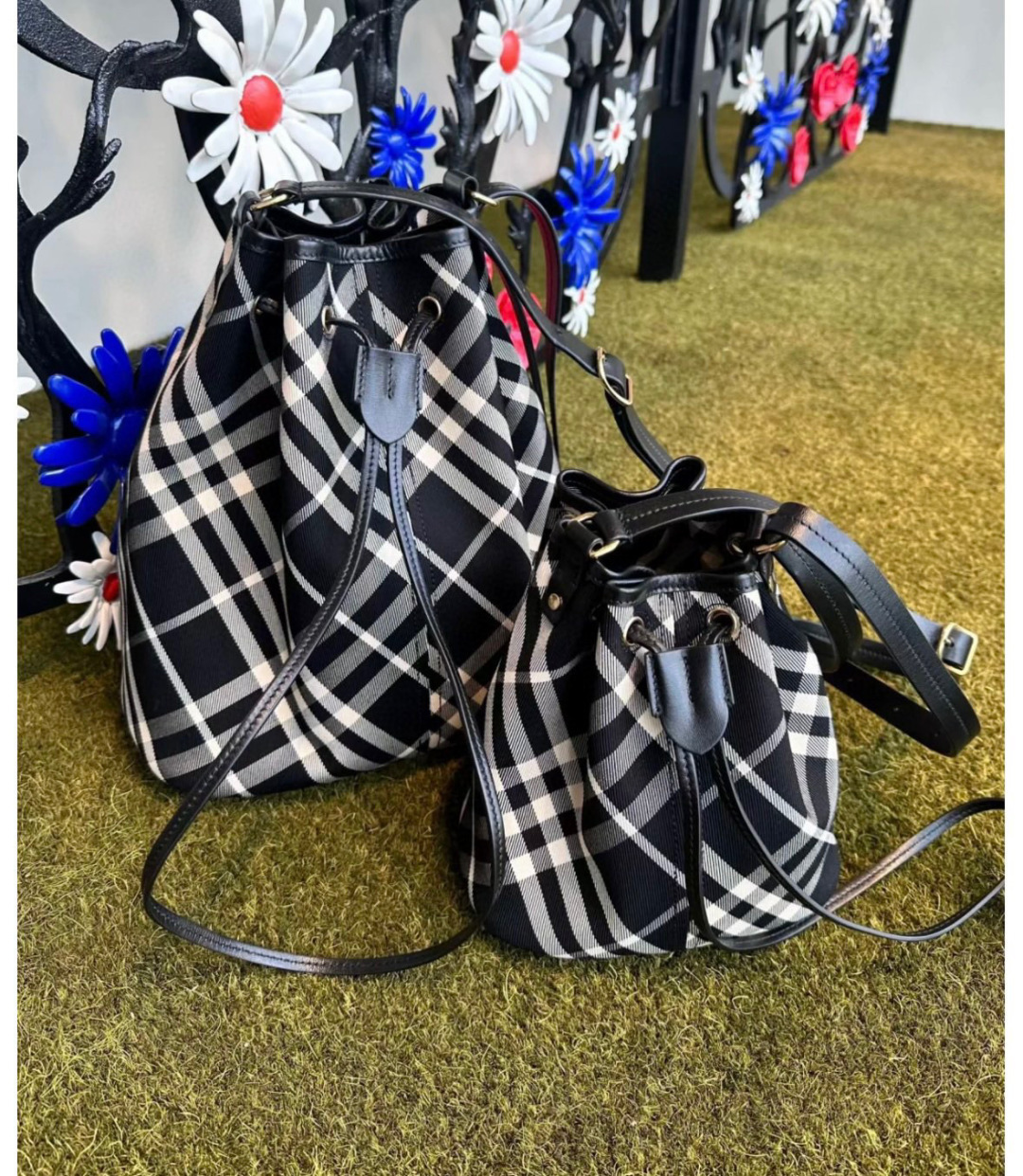 Burberry Large and small sizes with black and white grid are available