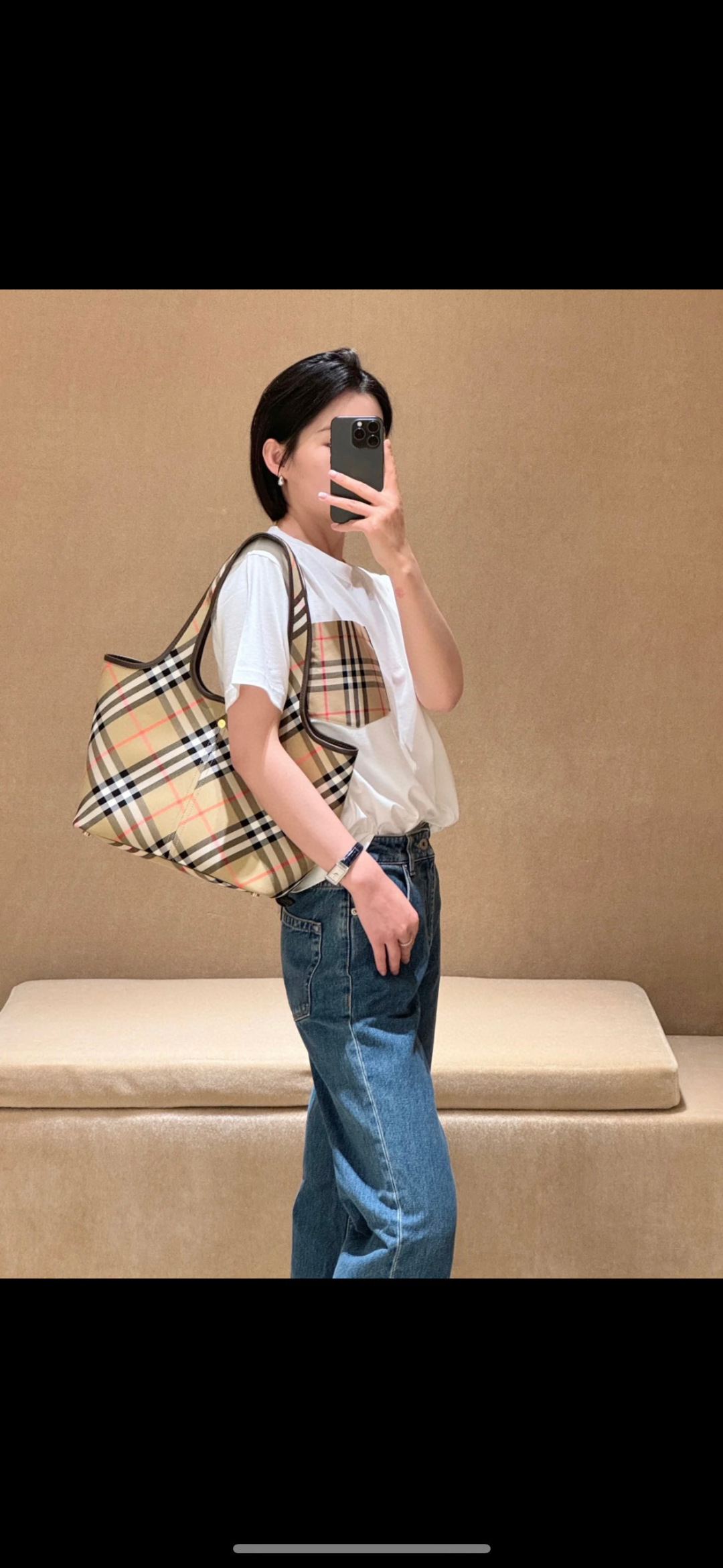 Burberry B’s new plaid tote bag