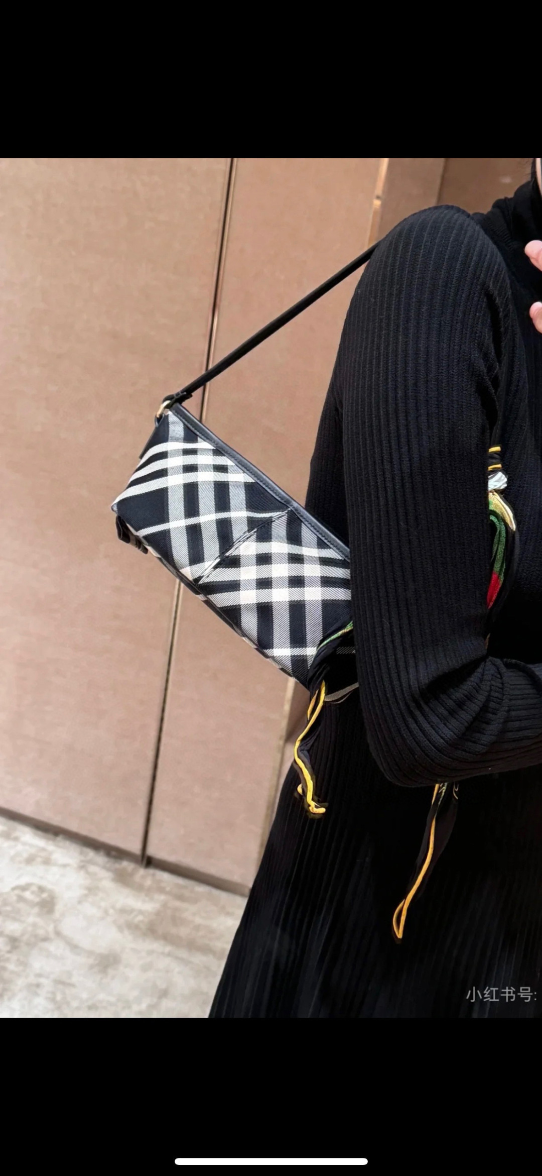 Burberry B’s latest armpit bag is here