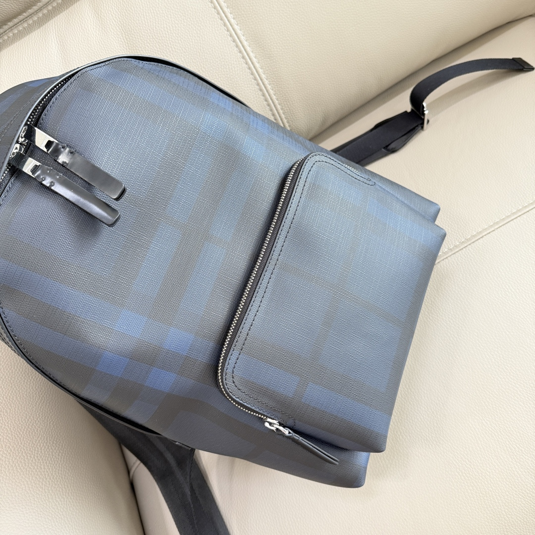 Bur London 格纹双肩包 - 耐久性抜群の多機能デザイン