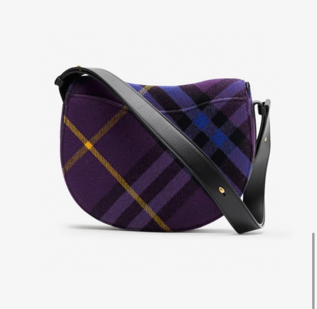 Burberry Official website picture