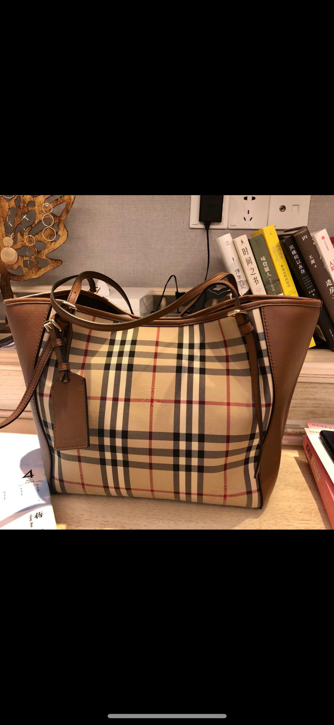 ¡De verdad! Este tote de Bbr es demasiado bueno, se puede cambiar el tipo de bolsa ~ ¡Es un estilo súper popular! Puede…