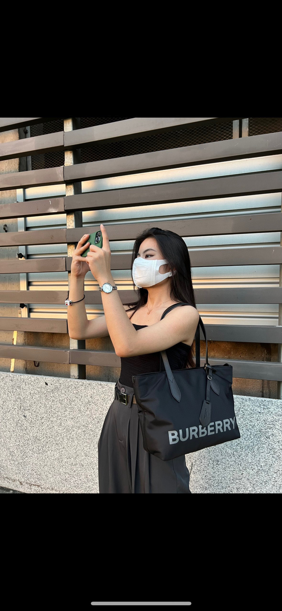 Bolso de mano, bandolera y de hombro para mujer, gran capacidad para el trabajo, ocio, viajes y tote. Se ve muy bien al…