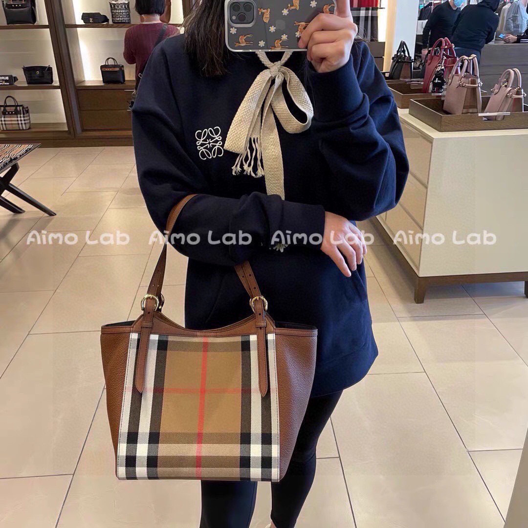 Nueva bolsa de compras a cuadros bur 🛍️