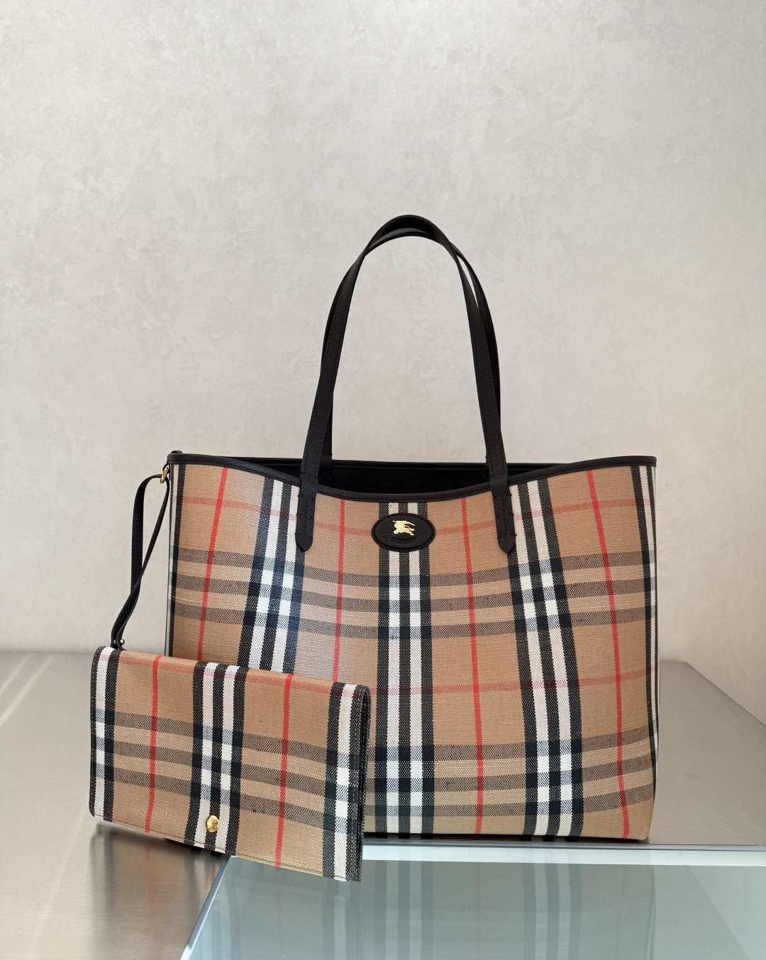Burberry Reversible medium Bloomsbury tote bag