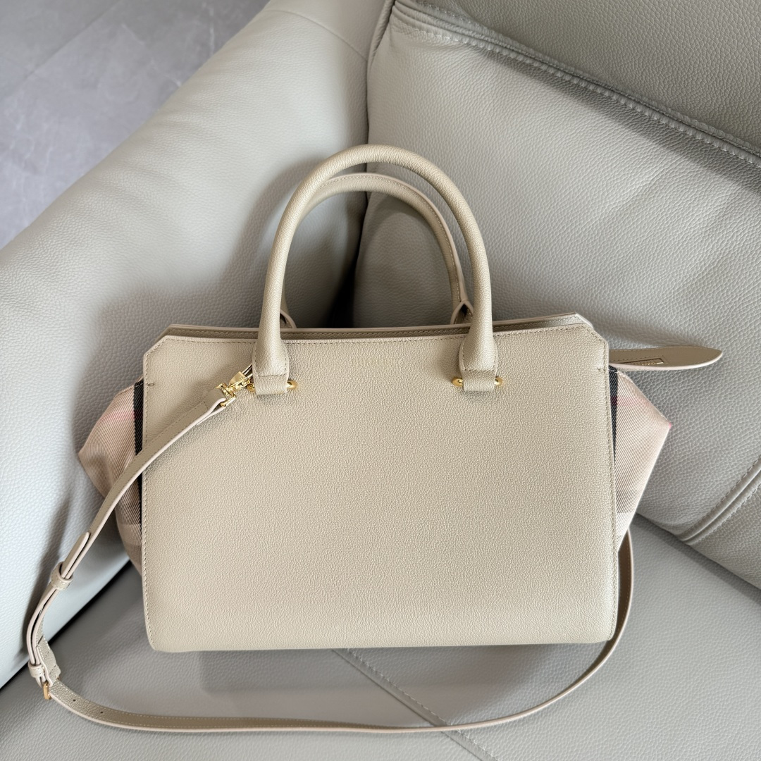 Burberry handbag crossbody bag, classic cotton plaid canvas and cowhide leather, bag zipper design, both sides can be folded and unfolded, multip