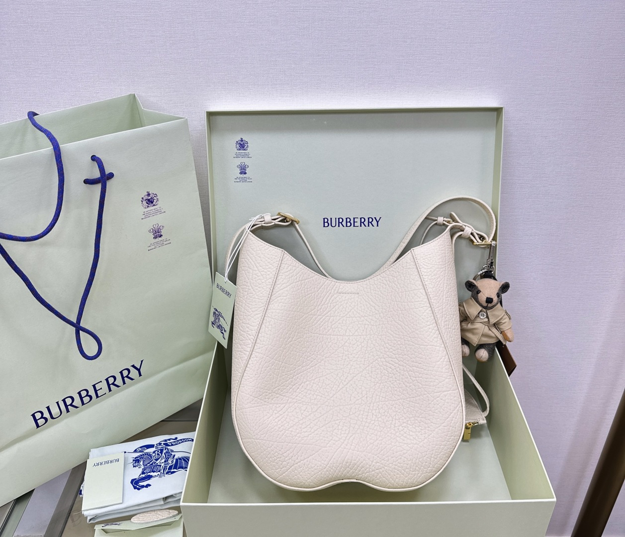 Burberry Comes with original box