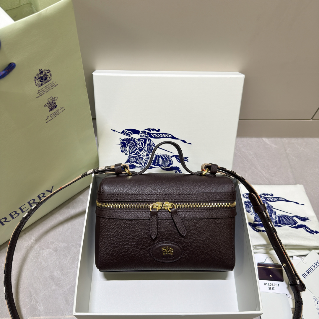 Burberry Comes with original box
