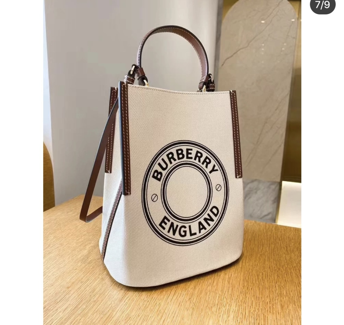 Burberry Peggy bucket bag has arrived