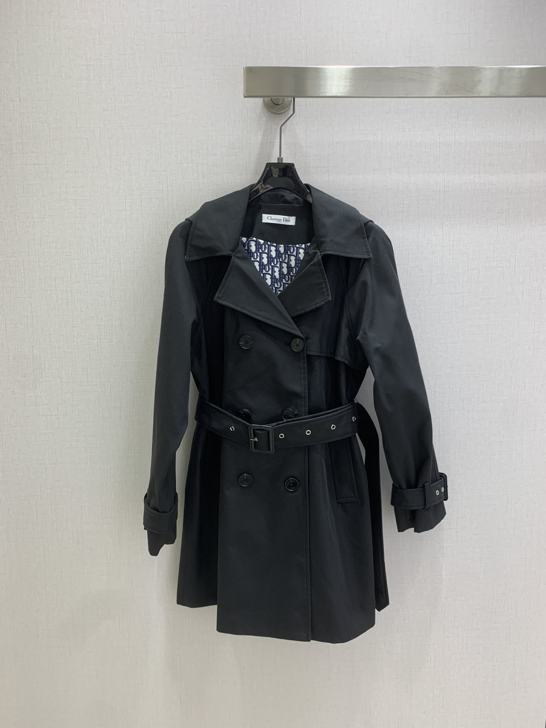 NO:494673,Highly recommended DIO*2025 early autumn new style, hooded belt windbreaker jacket, comfortable and versatile, trading company orders!  The original single channel product is easy to match and a rare one!  Limited quantity, fast, soft, delicate and stylish, hat cannot be detached, two colors, SML code, high quality ABC,,dior,jackets & coats,hats,alexander wang19860909强烈推荐 DIO*2025早秋新款 连帽腰带风衣外套 舒适百搭 贸易公司订单货！原单渠道货 好搭配 不可多得的一款！数量有限要快 柔软细腻超有型 帽子不可拆 两个色 SML码 高品质ABC,,dior,jackets & coats,hats,alexander wang,Women's clothing