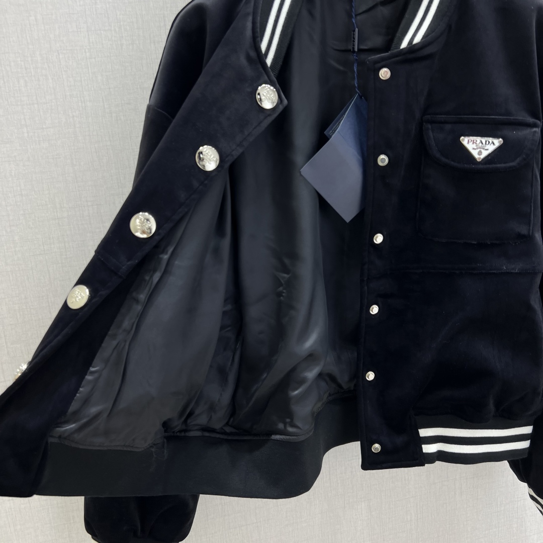 PRA 2025 Fall/Winter Logo Baseball Jacket - Stylish & Chic 8 cmp i1760281623745 2300 0 5