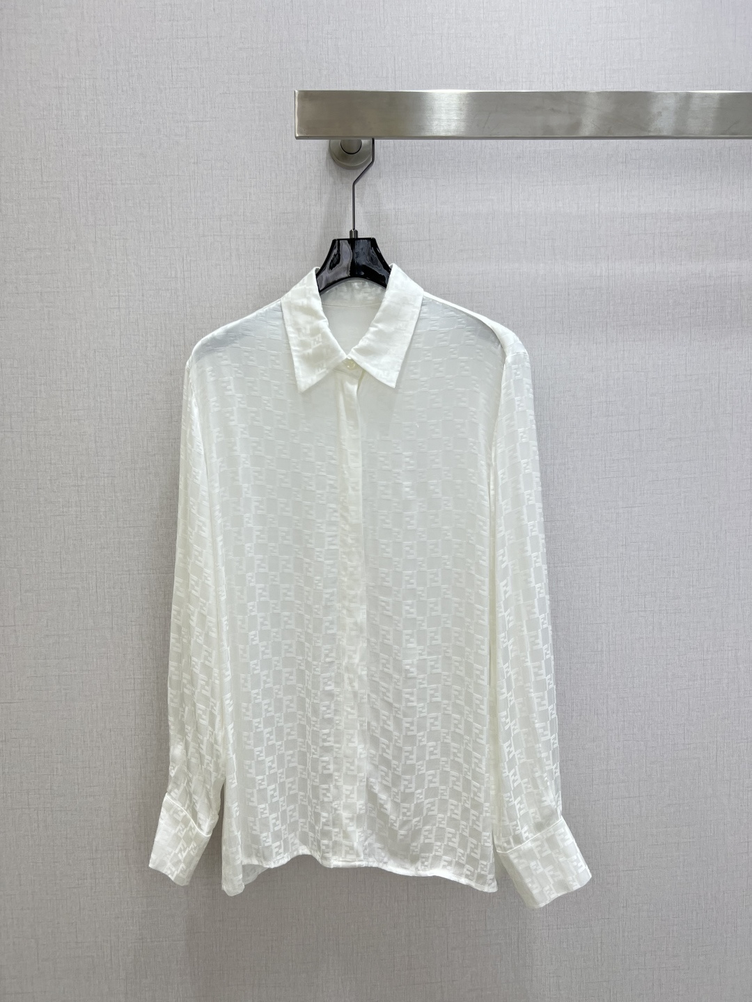 NO:738570,Highly recommended for 26 early spring new style, jacquard lapel long-sleeved shirt, jacquard drawstring wide-leg trousers, separate batches, retro and fashionable, low-key temperament and luxurious and high-end!  The styles are versatile and not picky, customized technical fabrics, workmanship quality depends on the details. Bai Fumei is a must-have!  Three colors SML code High quality linings, shirts,19860909强烈推荐 26早春新款 提花翻领长袖衬衫提花抽绳阔腿长裤 分开批 复古时髦 低调气质又奢华高级！版型百搭不挑人,定制科技面料 做工品质看细节.白富美必入！三个色 SML码 高品质衬,,shirts,,Women's clothing