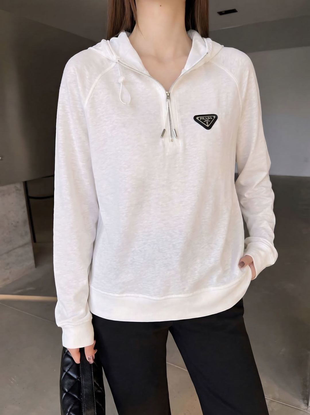 NO:777981,Model pictures, the whole set is sold separately, Prada-clothing, prada,19860909模特图 整套有 分开出售,普拉达-服装,prada,,Women's clothing