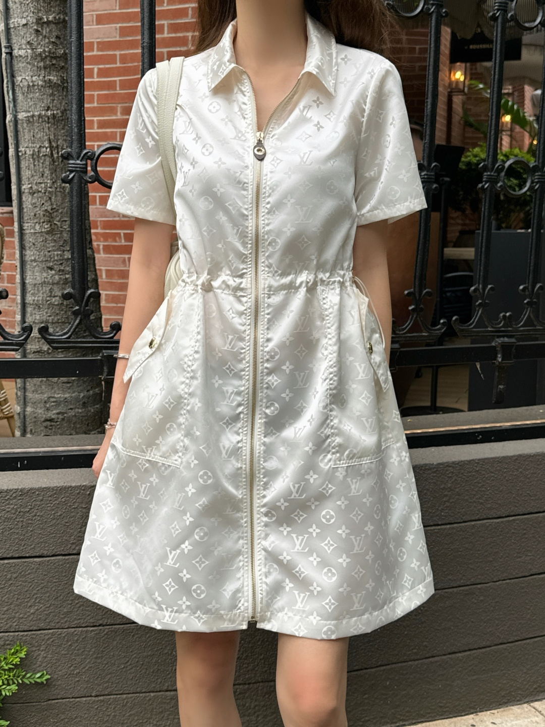 NO:886569,Model pictures,Louis Vuitton-clothing,louis vuitton,19860909模特图,路易威登-服装,louis vuitton,,Women's clothing