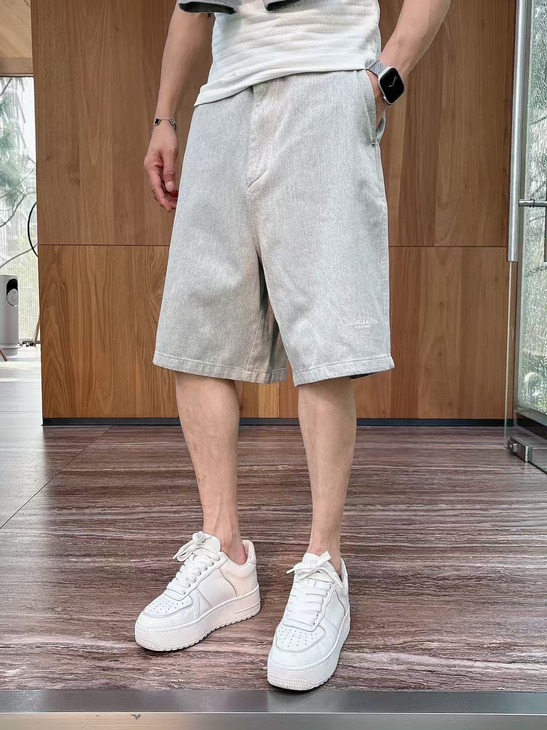 NO:159533,cD jeans quarterly 2025 summer model size M-3XL style straight casual pants craft denim color retro style front embroidery side work design very handsome, jeans, alexander wang19860909cD牛仔裤 季度2025夏款 尺码 M-3XL 版型 直筒休闲裤 工艺牛仔颜色做复古风格 前幅小刺绣 侧边工装设计 非常帅气的一款,,jeans,alexander wang,Men's clothing
