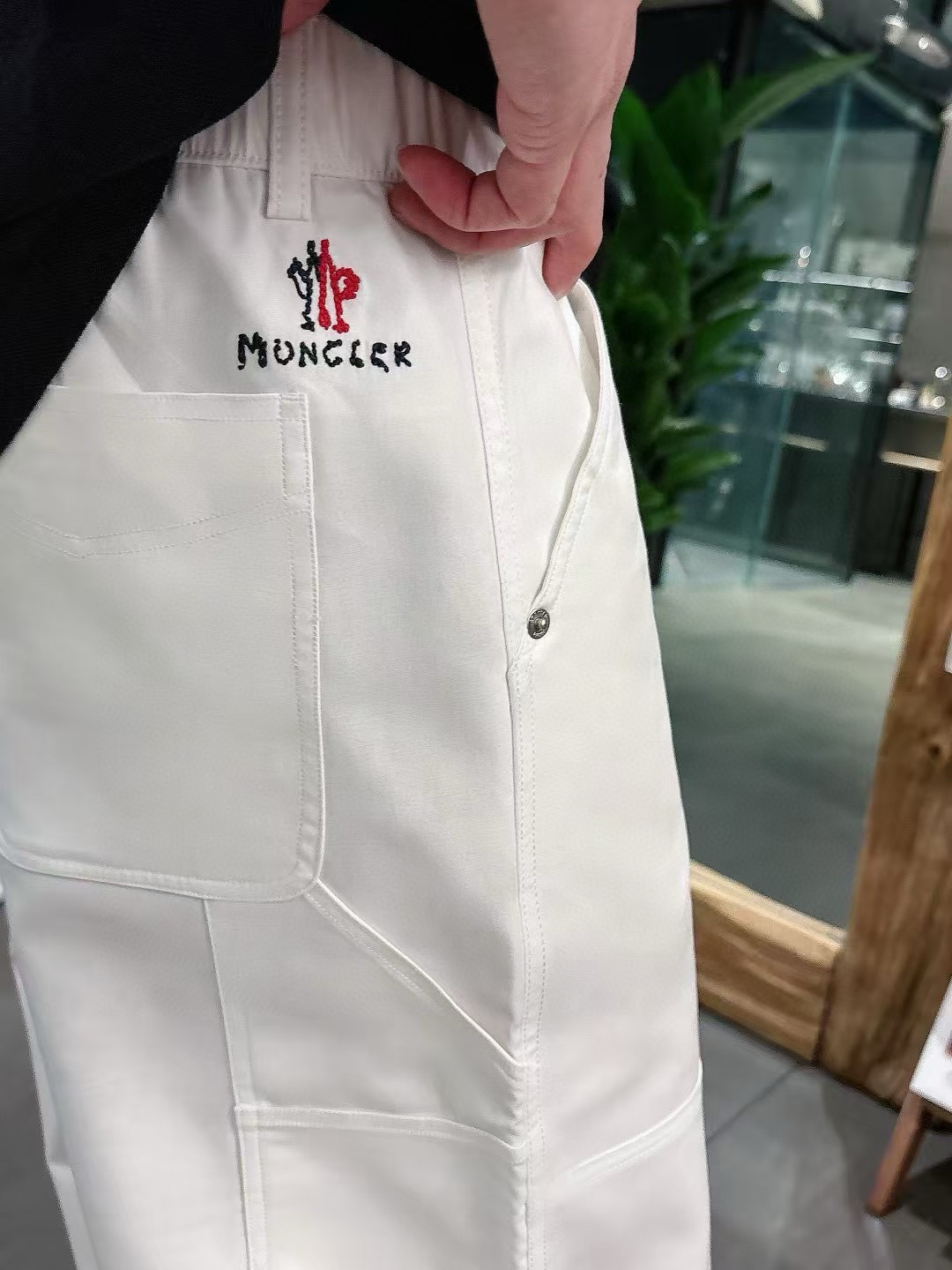 2025 Fashion Collection: Comfortable, Classic Design with State-of-the-Art Fabric and Fit Sizes. - 图片 8