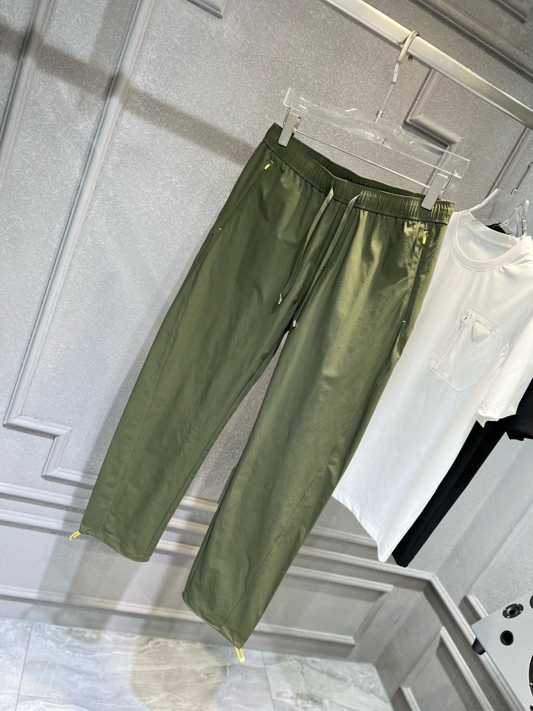  
2025春夏新款
MK休闲裤
M-4XL