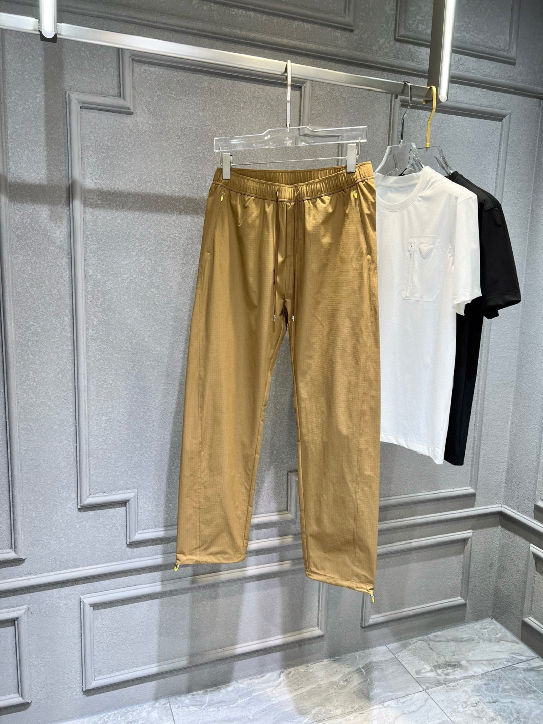  
2025春夏新款
MK休闲裤
M-4XL