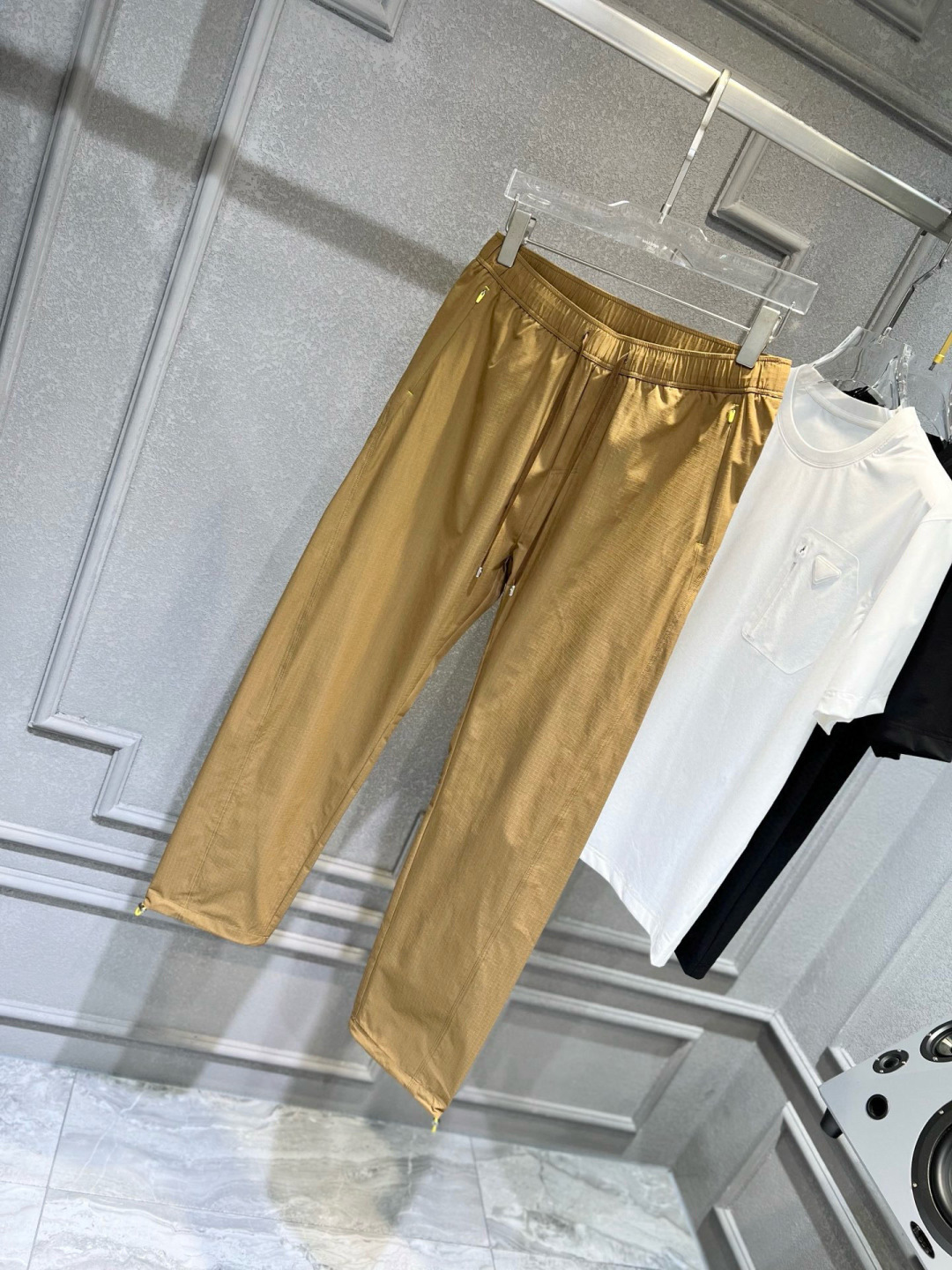  
2025春夏新款
MK休闲裤
M-4XL