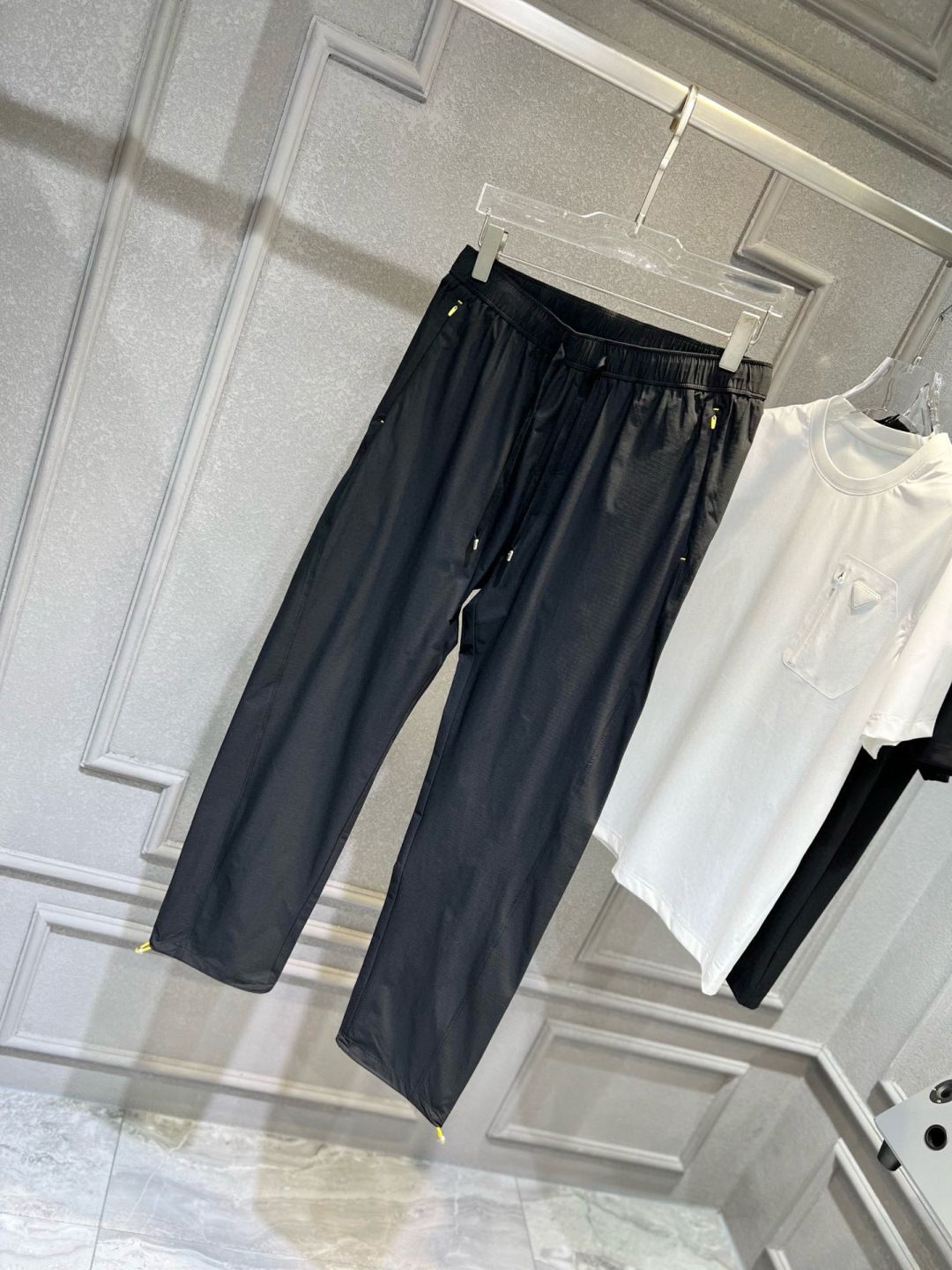  
2025春夏新款
MK休闲裤
M-4XL