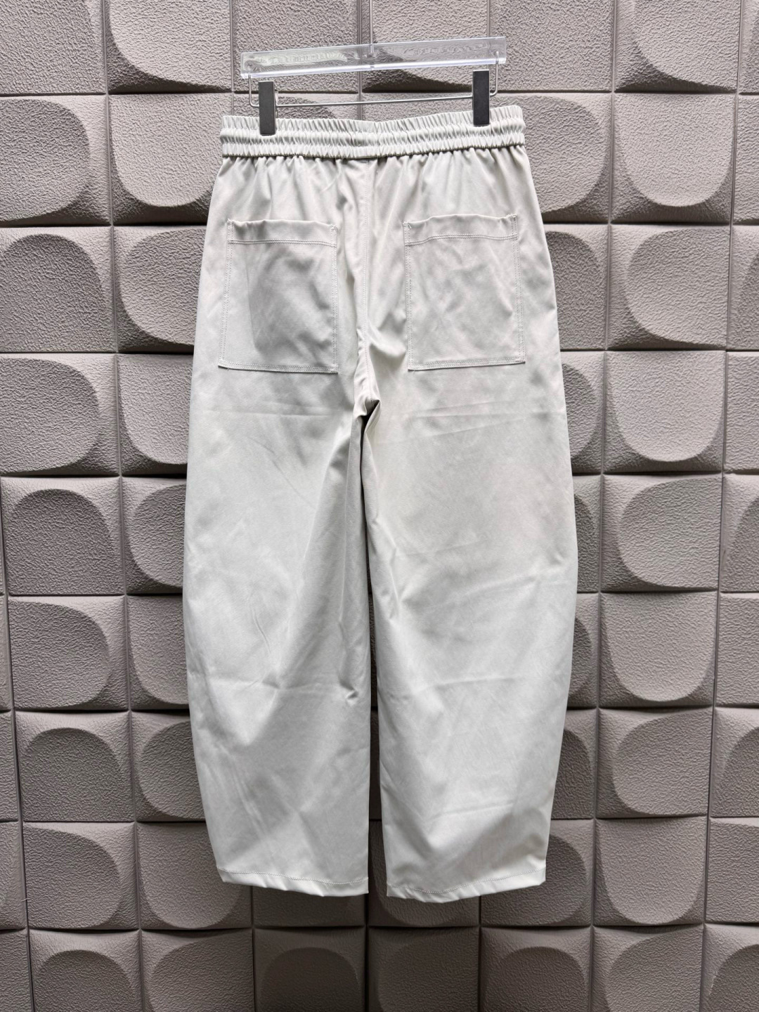 “King’s Embroidered Tweezer Pants: Flexible, Soft, Well-Formed, M-XXL Sizes” - 图片 2