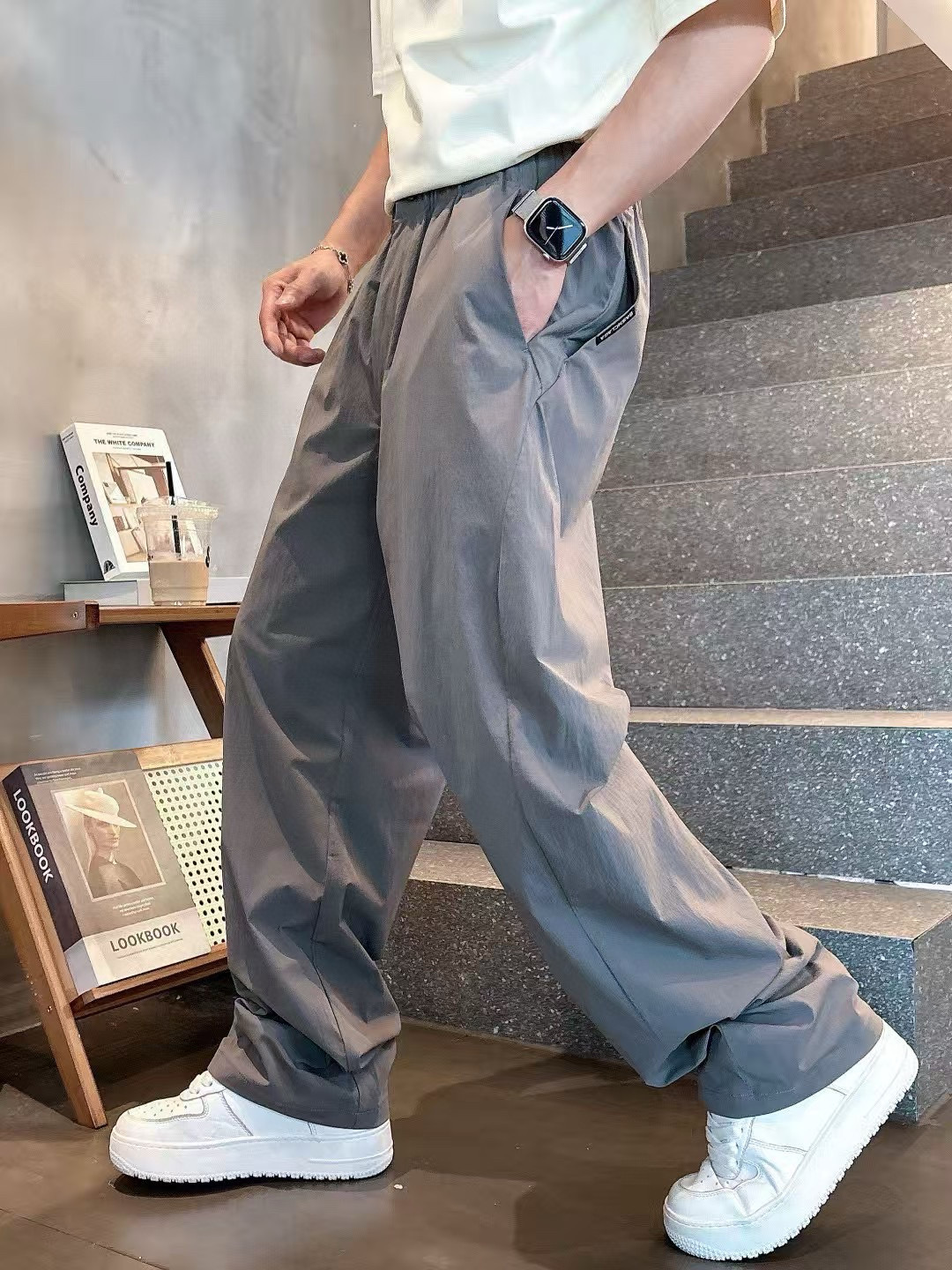 2025 Spring/Summer Balenciaga Big Legs Leisure Pants with Unique Design - 图片 5