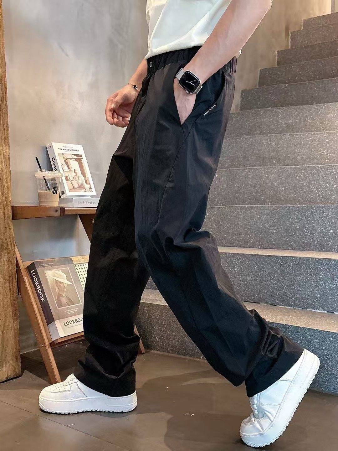 2025 Spring Summer Balenciaga Big Legs Leisure Pants with Novel Design - 图片 4