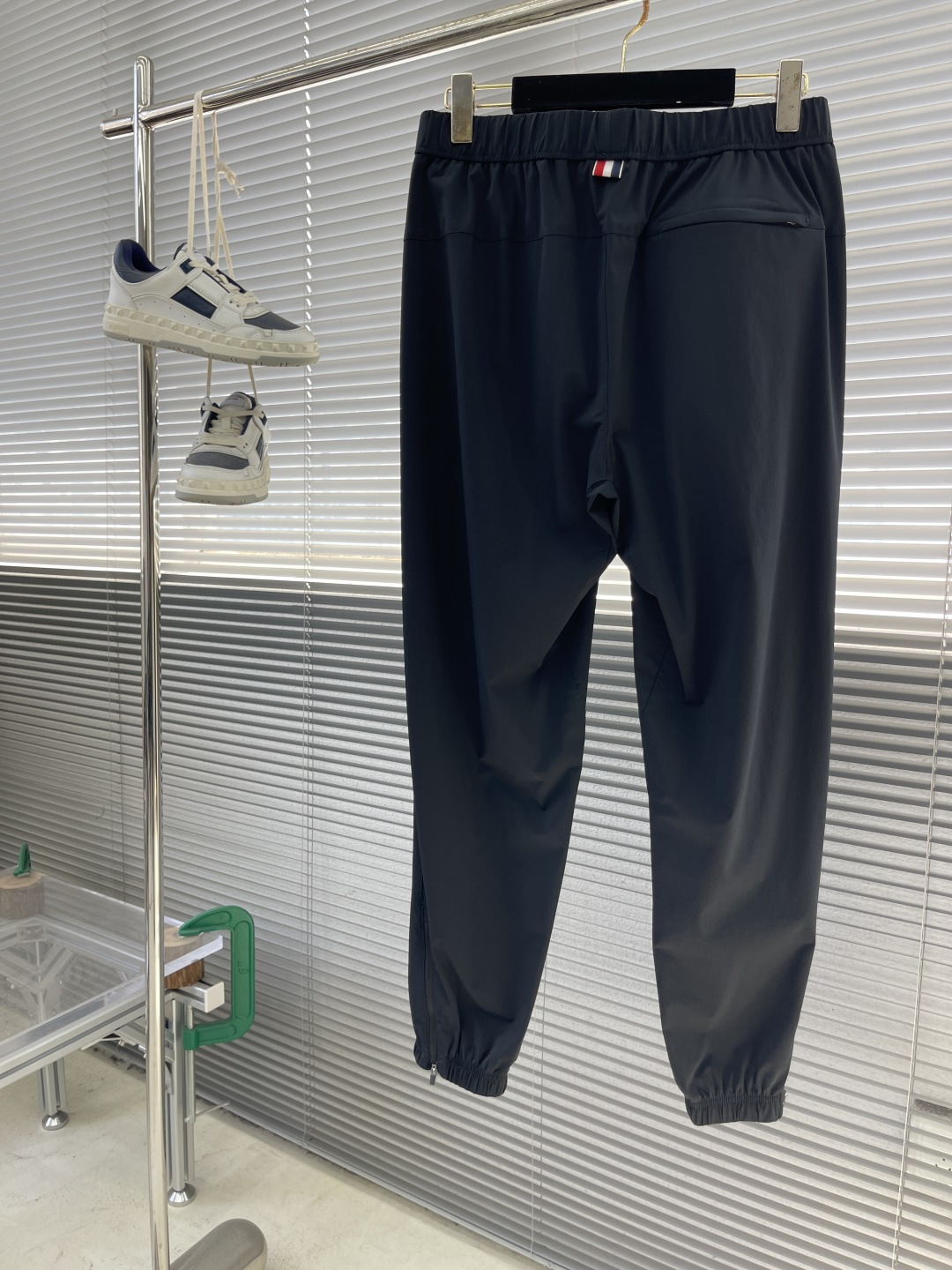 
mon   25ss春夏系列休闲卫裤

尺码：M-3XL  休闲合身版型
P.S：休闲长裤，采用高等高