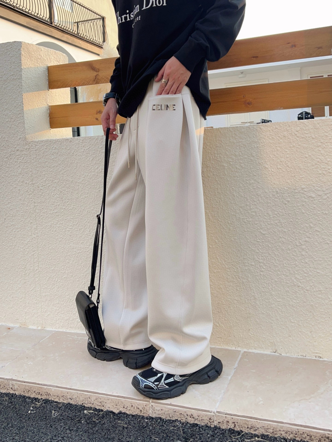 
2025秋冬新款
塞琳阔腿裤
M-3XL