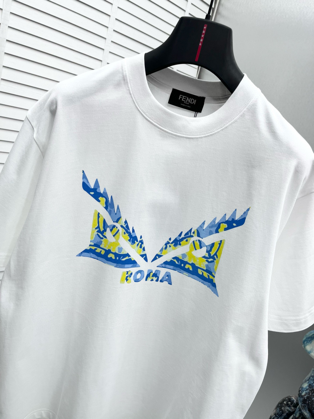 
Fend* 25ss新款短袖，定制280克全棉面料，前幅印花logo，非常简约大气的一款 无论是上身舒