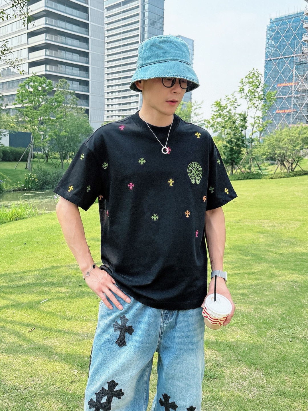 
2025年新款
克罗心短袖
S~2XL