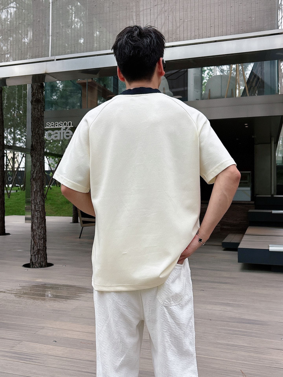  
2025年新款
YSL短袖
m-3XL