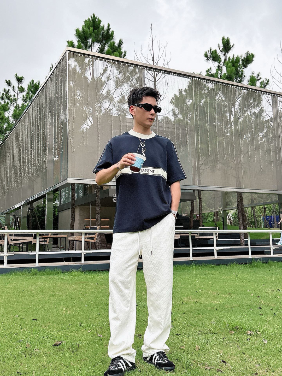  
2025年新款
YSL短袖
m-3XL