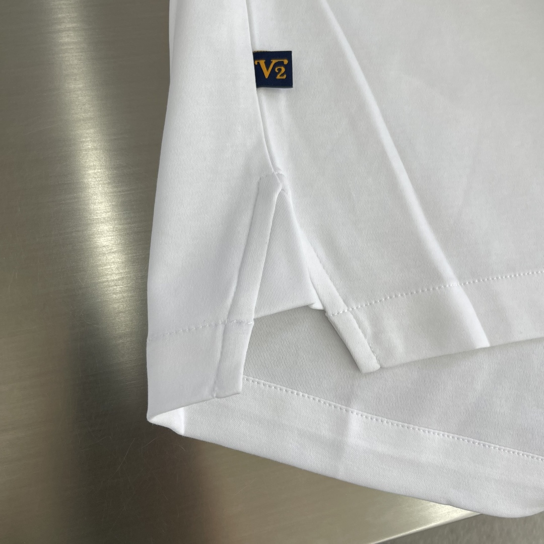 
驴牌   25ss春夏系列圆领T恤

尺码：M-5XL 微阔版型
面料：水柔棉双面，200克重，95%