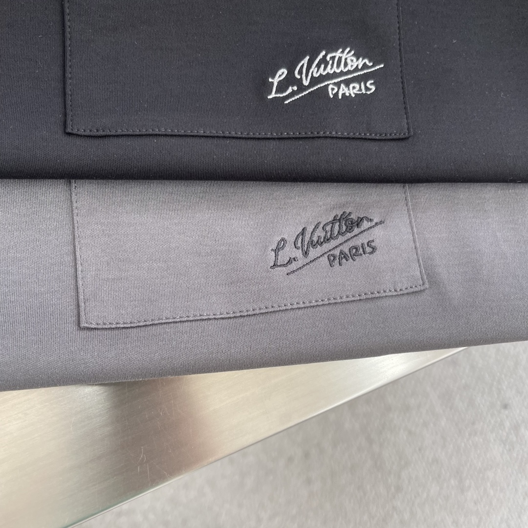 
驴牌   25ss春夏系列圆领T恤

尺码：M-5XL 微阔版型
面料：水柔棉双面，200克重，95%